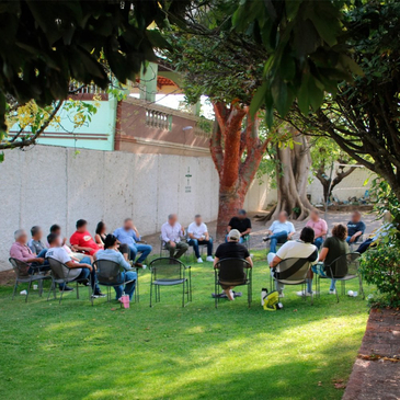 Slider image (6) Hacienda del Lago - Clínica de Tratamiento para Alcoholismo y Adicciones